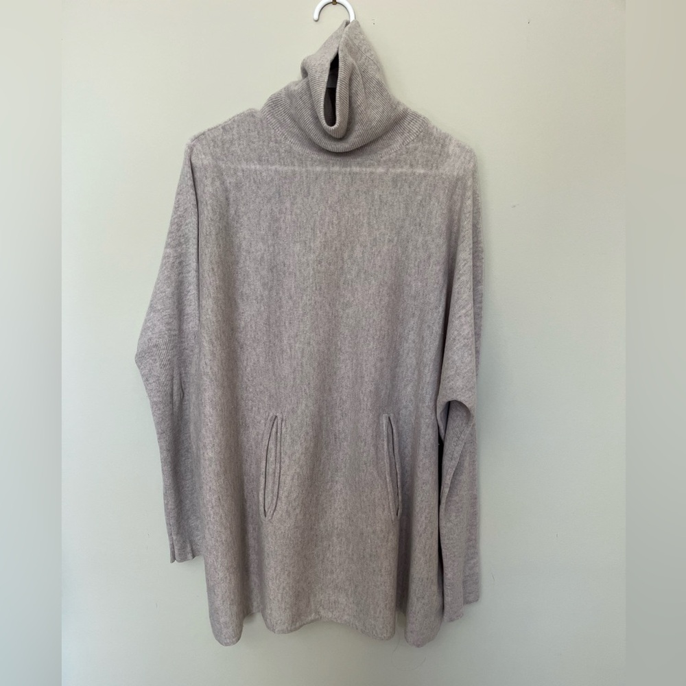 Oversized Turtleneck Sweater Garnet Hill - size medium